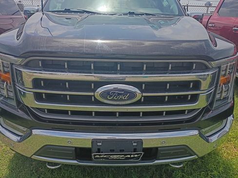Certified 2021 Ford F150 Lariat AWD/4WD image 5