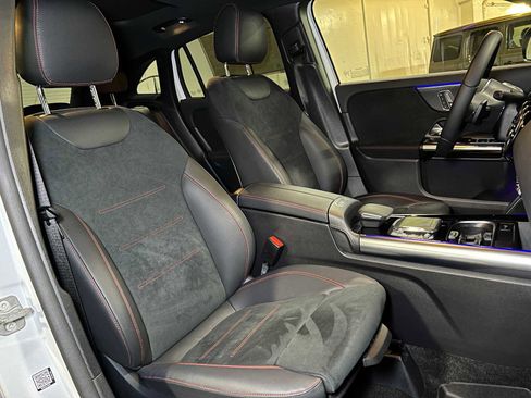 Used 2023 Mercedes-Benz GLA 250 4MATIC image 13