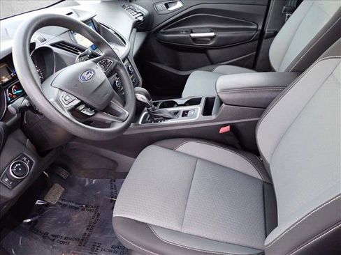 Used 2018 Ford Escape SE w/ SE Sync 3 Package AWD/4WD image 10