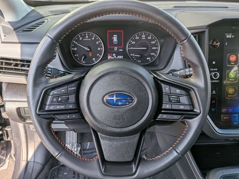 Used 2024 Subaru Crosstrek 2.5i Limited AWD/4WD image 17