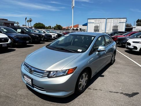 Used 2012 Honda Civic Hybrid Sedan image 2