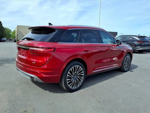 Used 2020 Lincoln Corsair Reserve w/ Equipment Group 202A AWD/4WD image 26