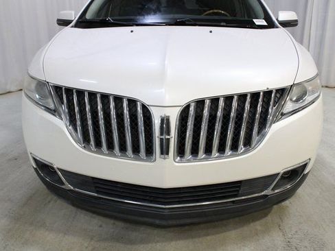 Used 2012 Lincoln MKX AWD image 35