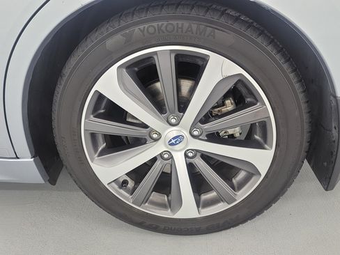 Used 2019 Subaru Legacy 2.5i Limited w/ Popular Package #2A AWD/4WD image 11