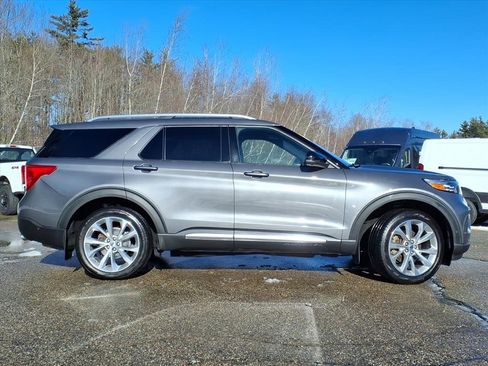 Used 2021 Ford Explorer Platinum w/ Equipment Group 601A image 3