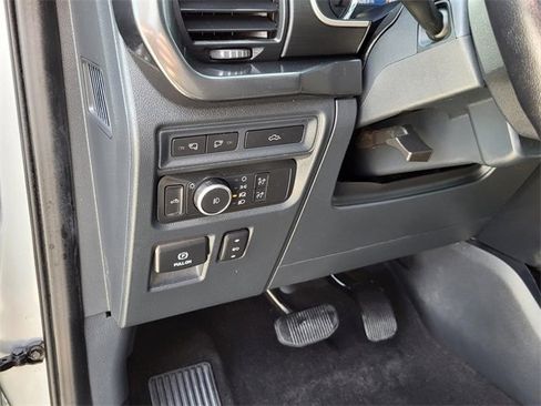 Used 2021 Ford F150 XLT w/ Equipment Group 302A High image 16