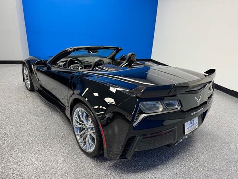 Used 2017 Chevrolet Corvette Z06 RWD image 11