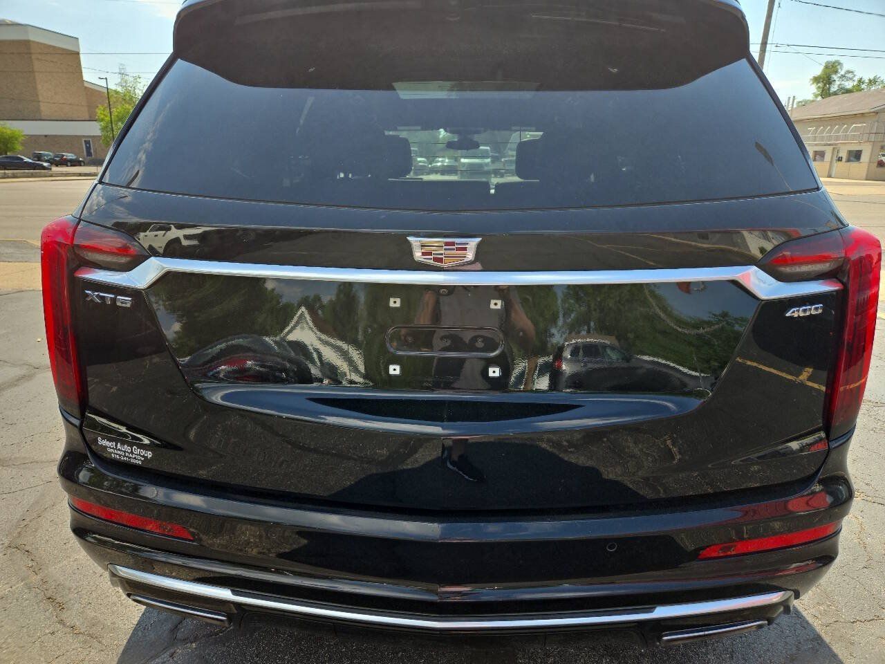 Used 2024 Cadillac XT6 Premium Luxury FWD image 7