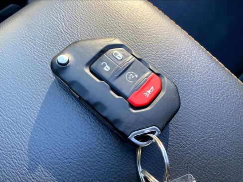 Certified 2023 Jeep Wrangler Altitude image 13