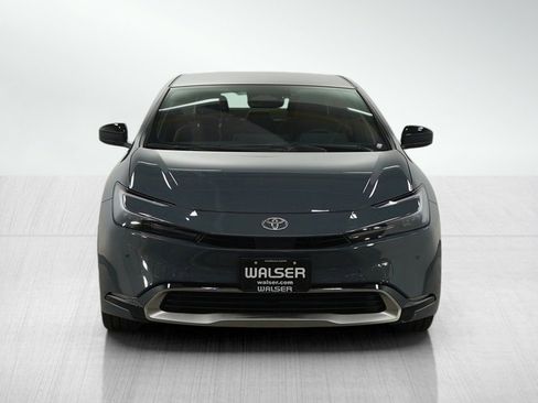 Used 2025 Toyota Prius Plug-In Hybrid FWD image 9