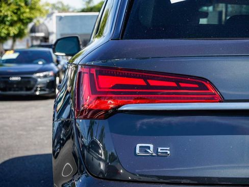 Used 2023 Audi Q5 2.0T Premium Plus w/ Premium Plus Package image 9