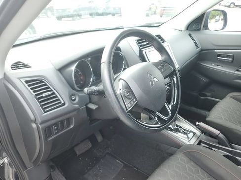 Used 2024 Mitsubishi Outlander Sport ES AWD/4WD image 20