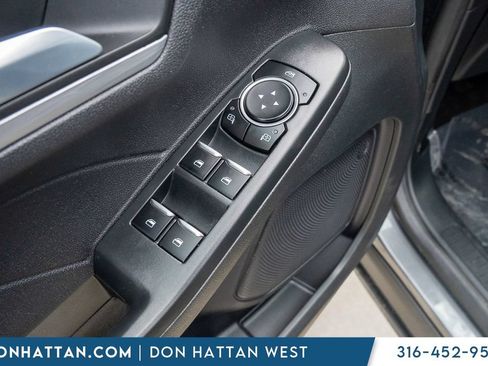 Used 2023 Ford Escape Platinum AWD/4WD image 18