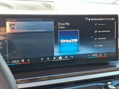 Certified 2024 BMW X7 xDrive40i w/ Premium Package image 21