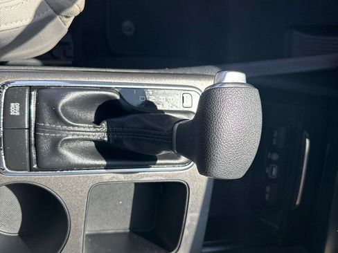 Used 2016 Kia Optima LX FWD image 23