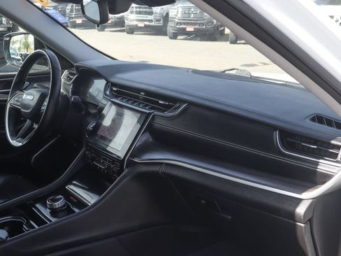 Used 2022 Jeep Grand Cherokee L Limited RWD image 50