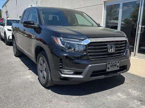 Used 2023 Honda Ridgeline RTL image 2