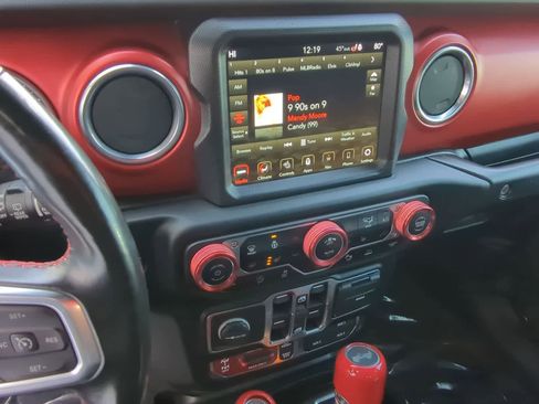 Certified 2021 Jeep Wrangler Unlimited Rubicon image 27