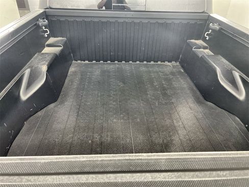 Used 2021 Toyota Tacoma TRD Off-Road image 21