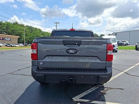 New 2025 Ford Maverick XLT w/ XLT Luxury Package image 6
