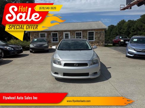 Used 2005 Scion tC image 1