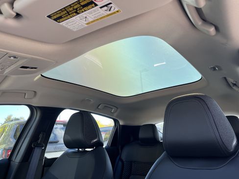 New 2026 Nissan Leaf Platinum+ w/ Cargo Package (Platinum+) image 11