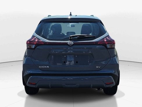 Used 2023 Nissan Kicks SV FWD image 5