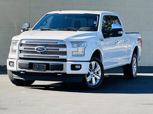 Used 2017 Ford F150 Platinum w/ Equipment Group 701A Luxury AWD/4WD image 2