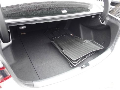 Certified 2025 Acura TLX w/ Technology Package image 28