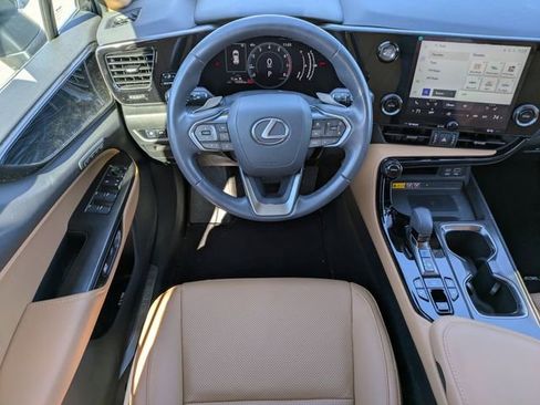 Used 2023 Lexus NX 350 AWD image 17