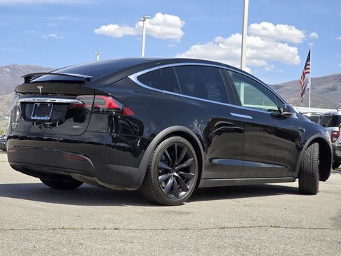 Used 2017 Tesla Model X 100D image 26