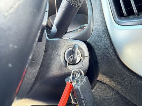 Used 2016 Chevrolet Colorado LT w/ LT Convenience Package image 25