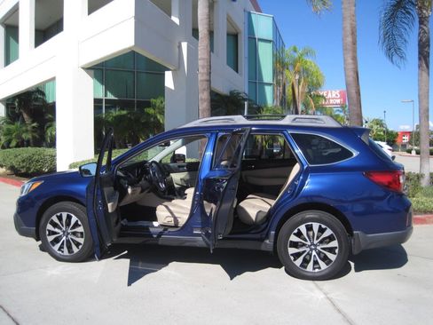 Used 2015 Subaru Outback 2.5i Limited AWD/4WD image 20