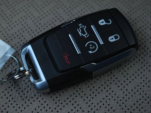 Certified 2023 RAM 2500 Laramie image 33