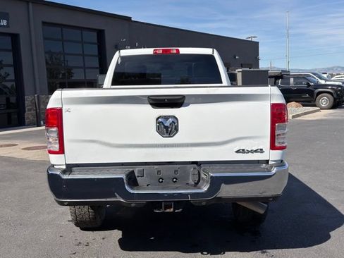 Used 2024 RAM 3500 Tradesman w/ Chrome Appearance Group AWD/4WD image 4