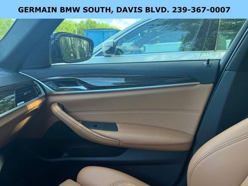 Certified 2023 BMW 530i xDrive w/ Convenience Package image 24