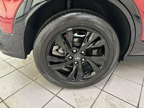 Certified 2025 Buick Encore GX Sport Touring w/ Advanced Technology Package AWD/4WD image 15