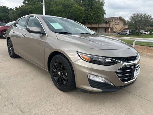 Used 2024 Chevrolet Malibu LT image 8