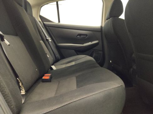Used 2024 Nissan Sentra SV FWD image 19