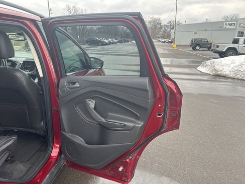 Used 2013 Ford Escape SEL image 18