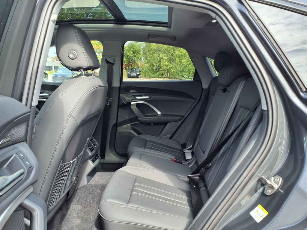 New 2026 Audi Q5 Premium Plus AWD/4WD image 22