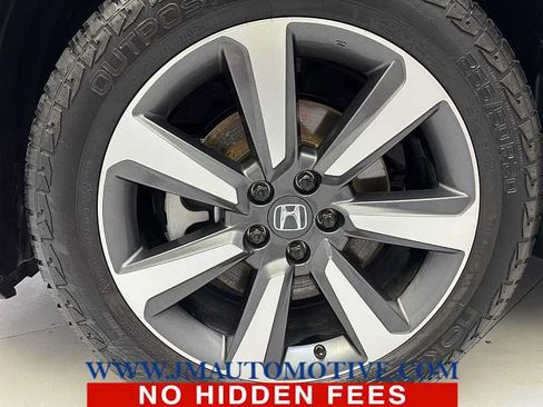 Used 2024 Honda Pilot Elite image 9
