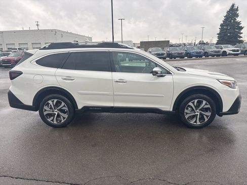 Certified 2022 Subaru Outback Touring image 2