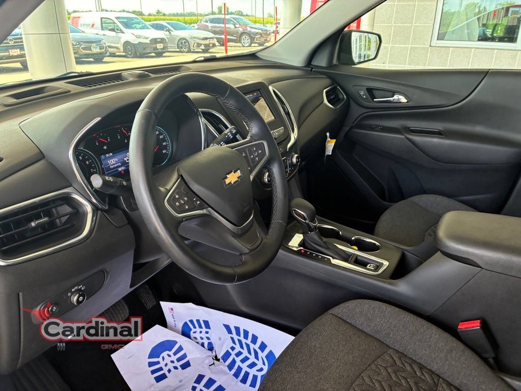 Used 2023 Chevrolet Equinox LT FWD image 11