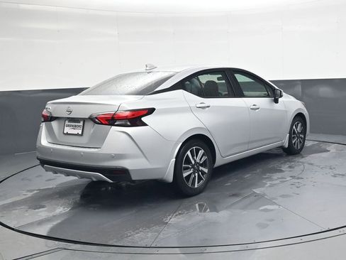 Used 2025 Nissan Versa SV w/ Trunk Package image 4