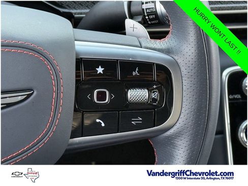 Used 2025 Genesis GV80 3.5T e-SC AWD/4WD image 13