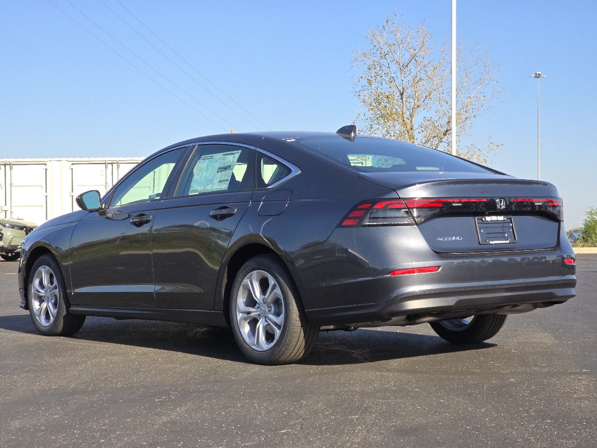New 2026 Honda Accord LX image 16