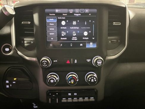 Used 2022 RAM 3500 Big Horn image 12