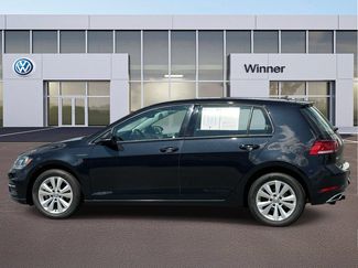 Used 2021 Volkswagen Golf 4-Door FWD video 2