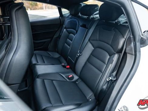 Used 2022 Porsche Taycan image 76